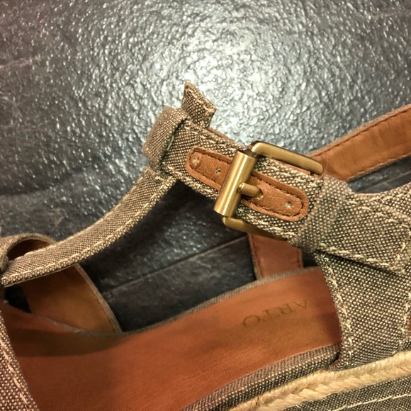 Franco Sarto Wedged sandals - Picture 6 of 6